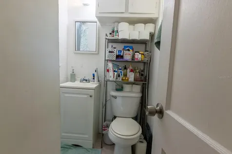 610 N East Avenue Sarasota FL 34237