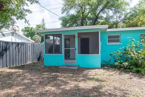 610 N East Avenue Sarasota FL 34237