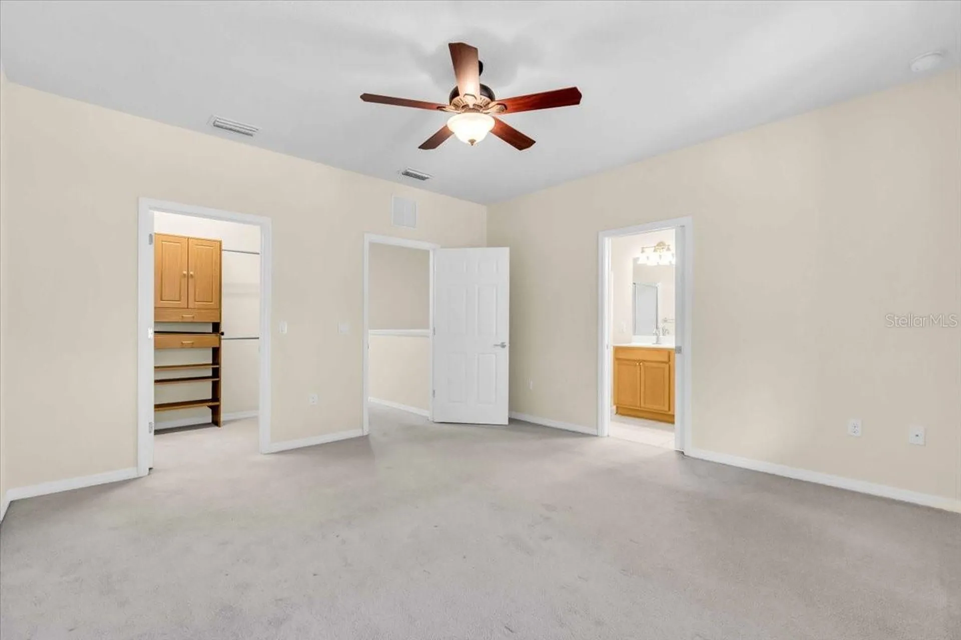 3740 82nd Avenue Circle E Sarasota FL 34243