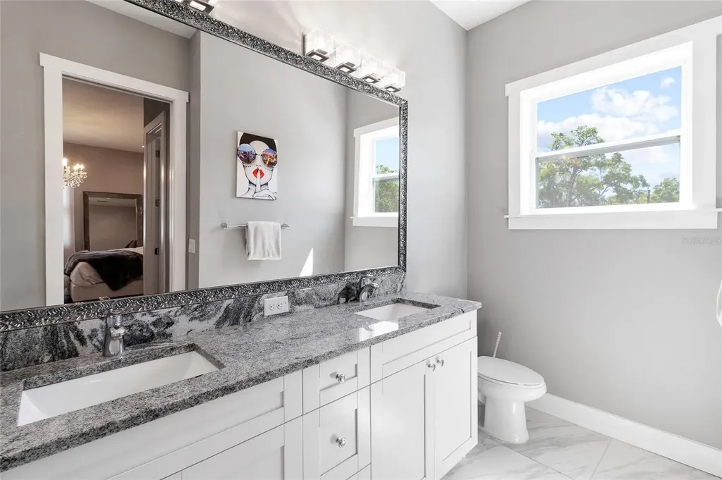 122 W Sligh Avenue Tampa FL 33604