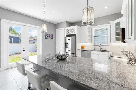 122 W Sligh Avenue Tampa FL 33604