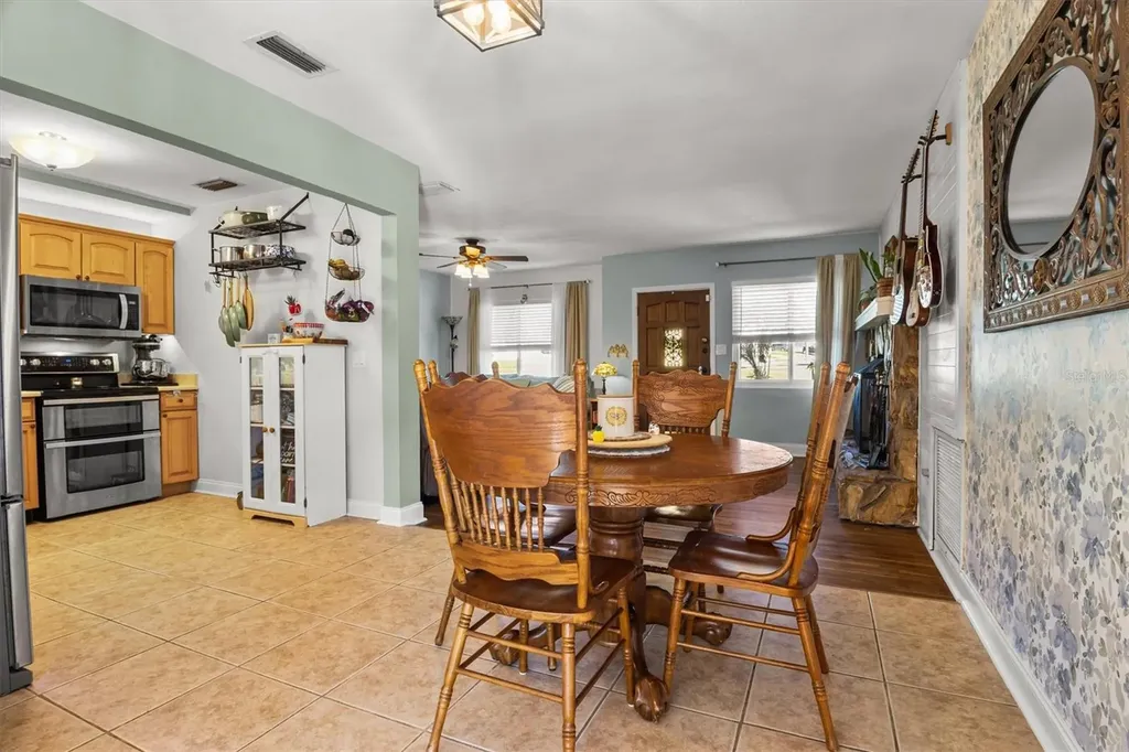 3216 Cleveland Heights Boulevard Lakeland FL 33803