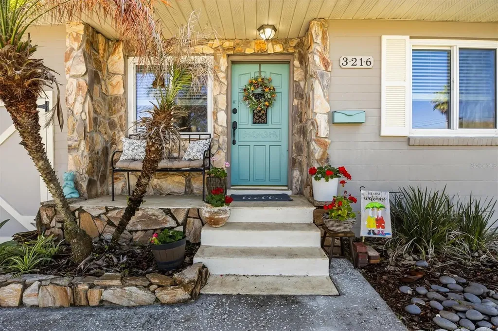 3216 Cleveland Heights Boulevard Lakeland FL 33803