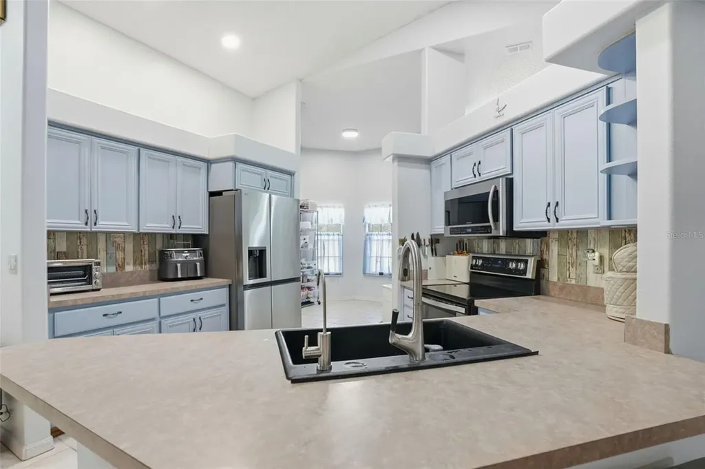 10494 Desert Sparrow Avenue Weeki Wachee FL 34613