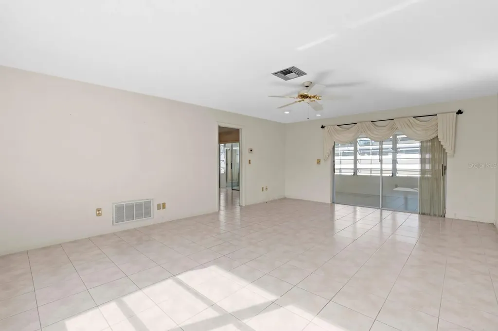 2549 Wynnewood Drive Clearwater FL 33763