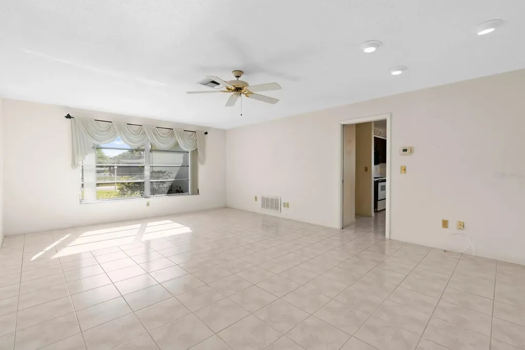 2549 Wynnewood Drive Clearwater FL 33763
