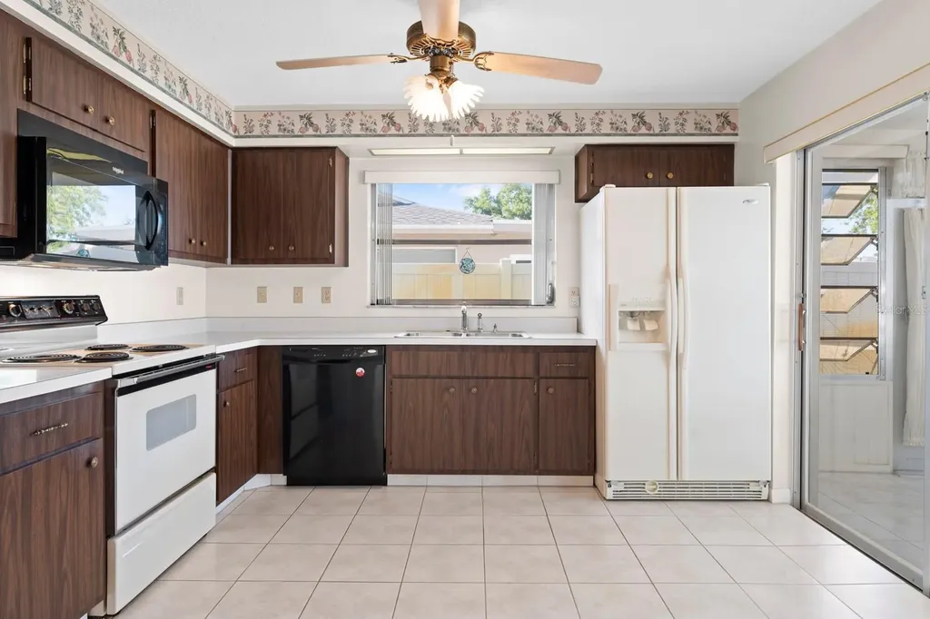 2549 Wynnewood Drive Clearwater FL 33763