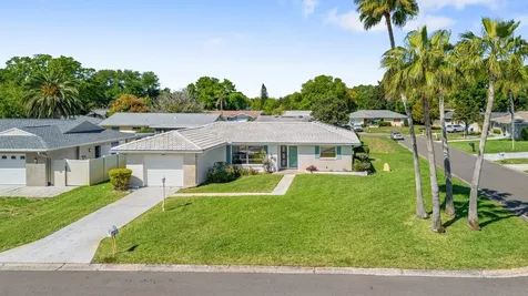 2549 Wynnewood Drive Clearwater FL 33763