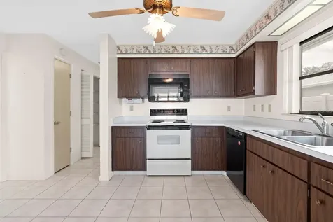 2549 Wynnewood Drive Clearwater FL 33763
