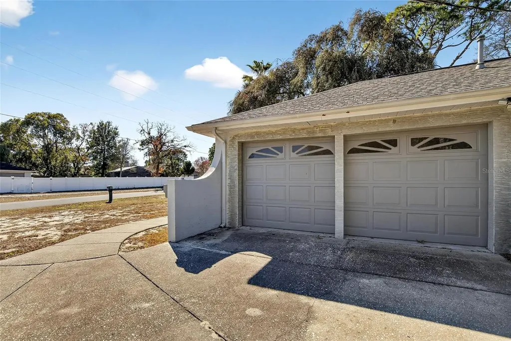 15047 Woodbury Road Brooksville FL 34604