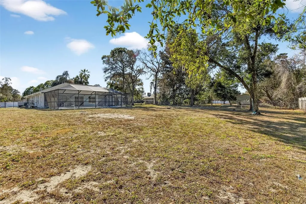 15047 Woodbury Road Brooksville FL 34604