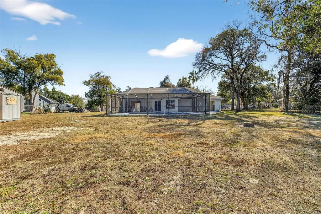 15047 Woodbury Road Brooksville FL 34604