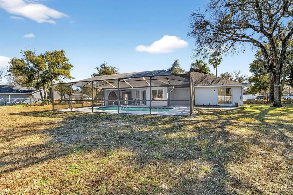 15047 Woodbury Road Brooksville FL 34604