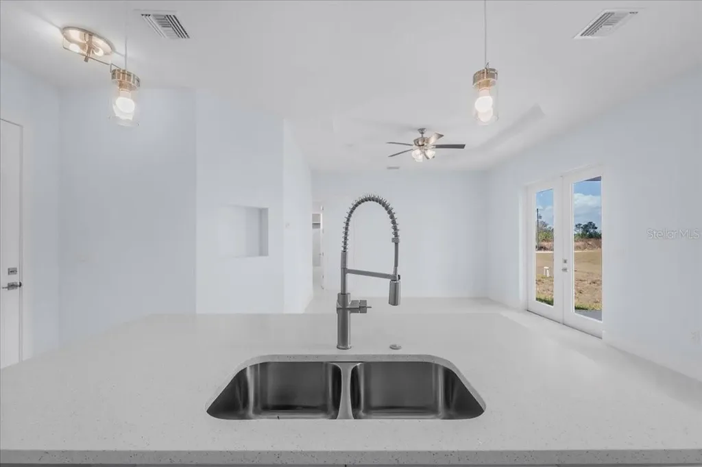 1927 Richmond Avenue N Lehigh Acres FL 33972