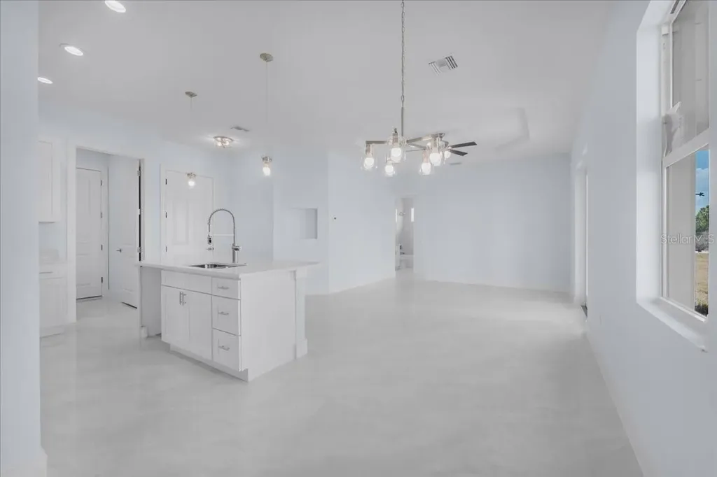 1927 Richmond Avenue N Lehigh Acres FL 33972
