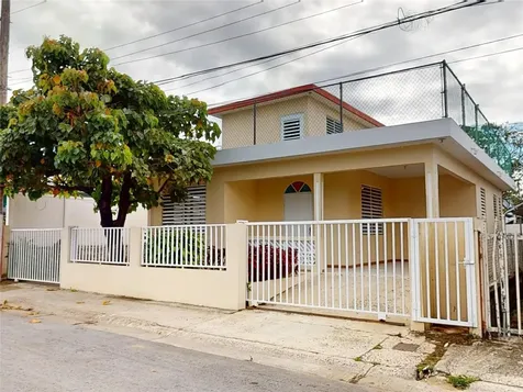 Solar 173 Calle Robles Anasco PR 00610