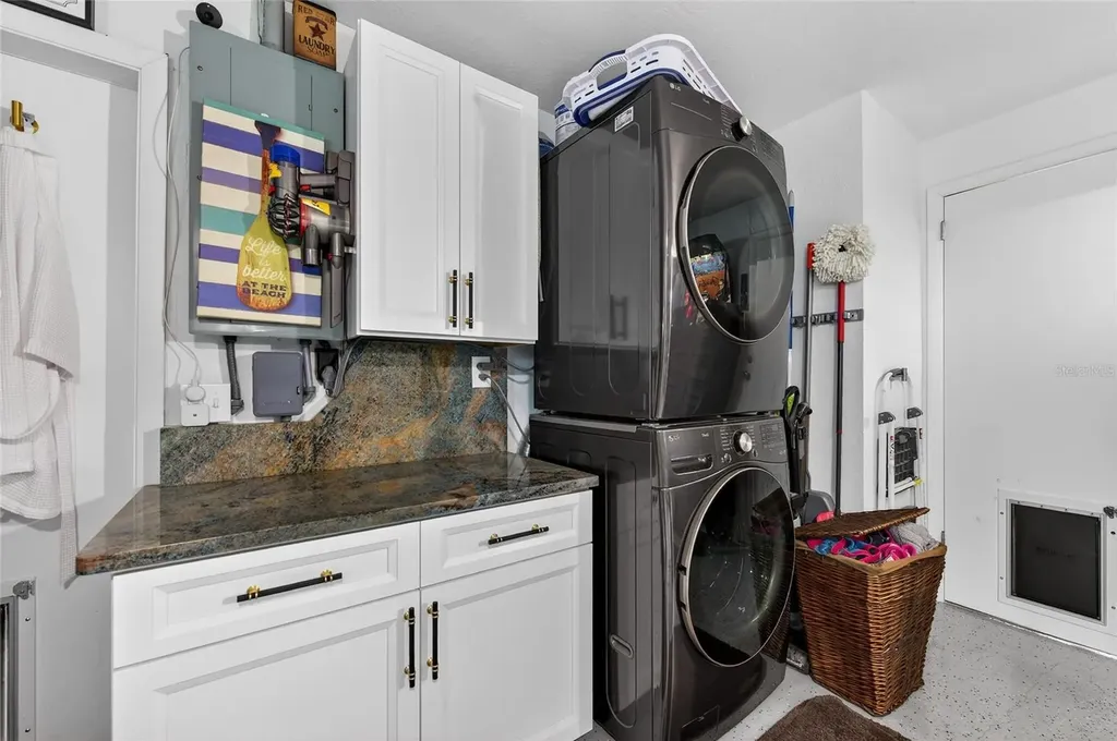 92 Alberta Avenue Ponce Inlet FL 32127