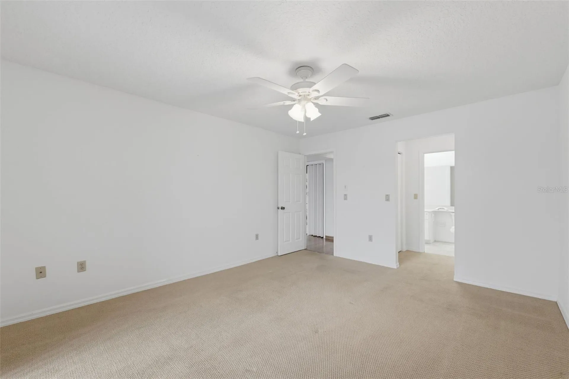 9151 Lingrove Road Weeki Wachee FL 34613