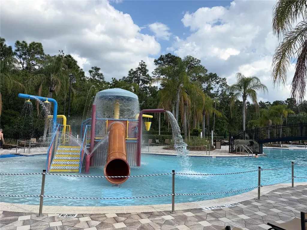 8914 Iron Oak Tampa FL 33647