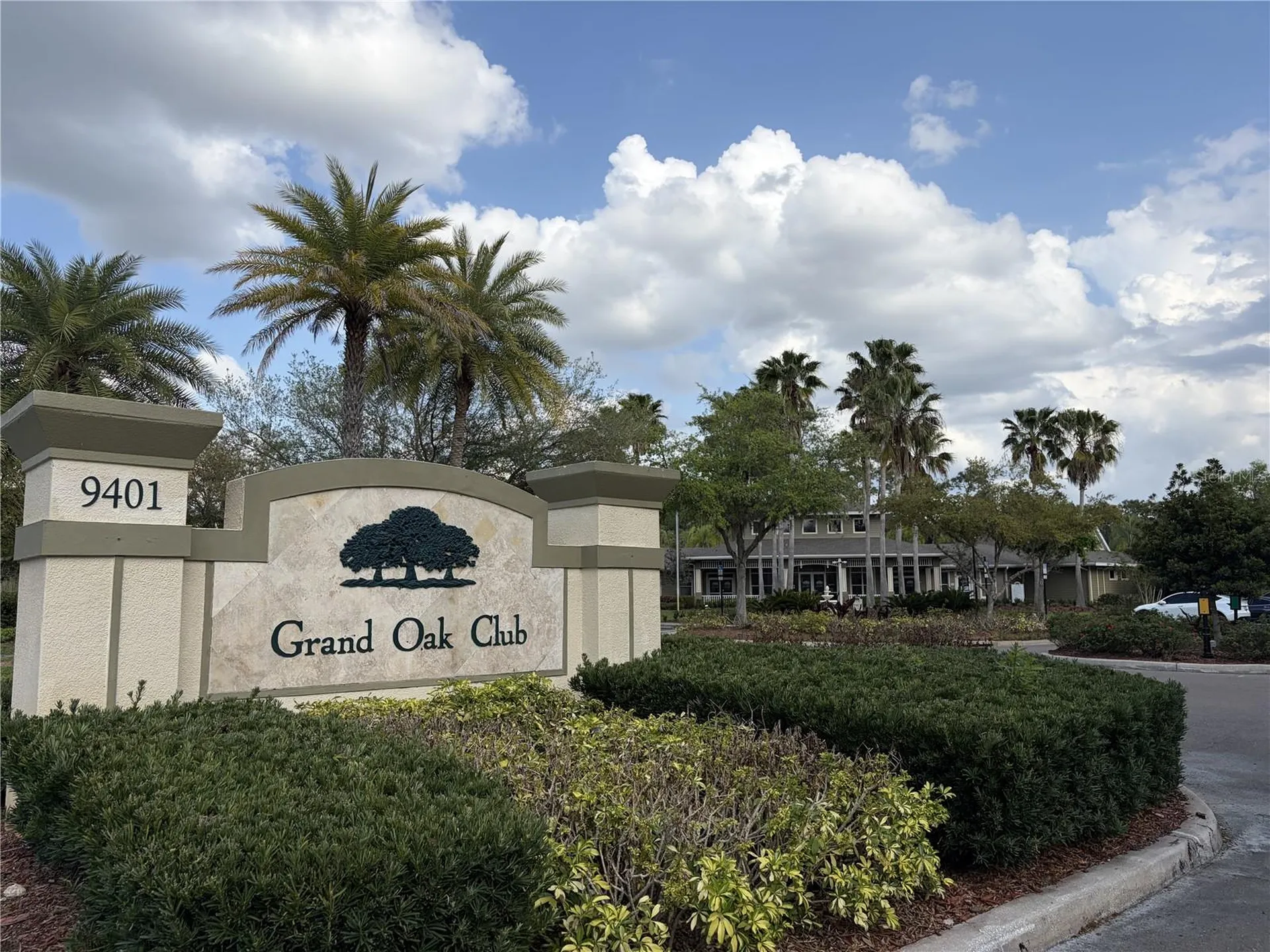 8914 Iron Oak Tampa FL 33647