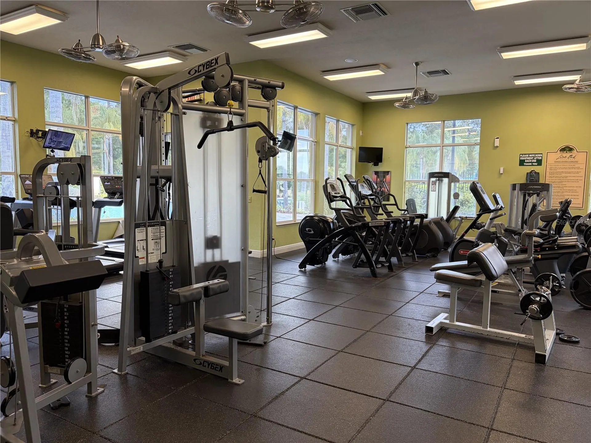 8914 Iron Oak Tampa FL 33647