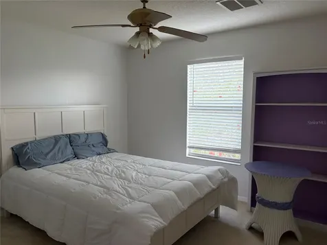 8914 Iron Oak Tampa FL 33647