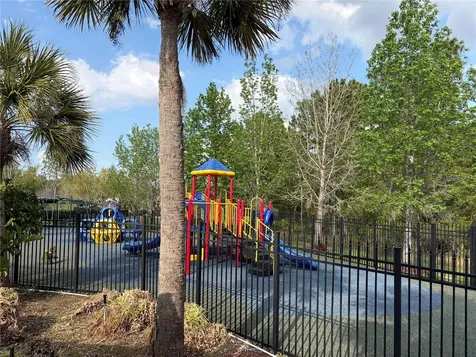 8914 Iron Oak Tampa FL 33647
