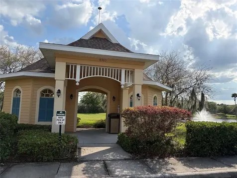 8914 Iron Oak Tampa FL 33647