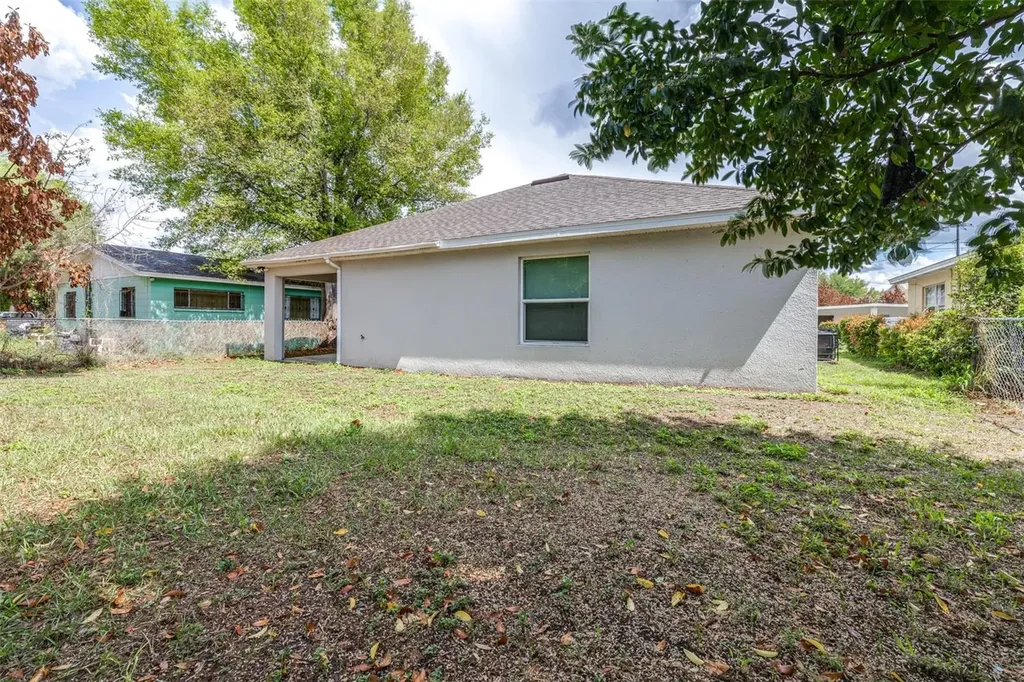 1727 Second Street NE Winter Haven FL 33881