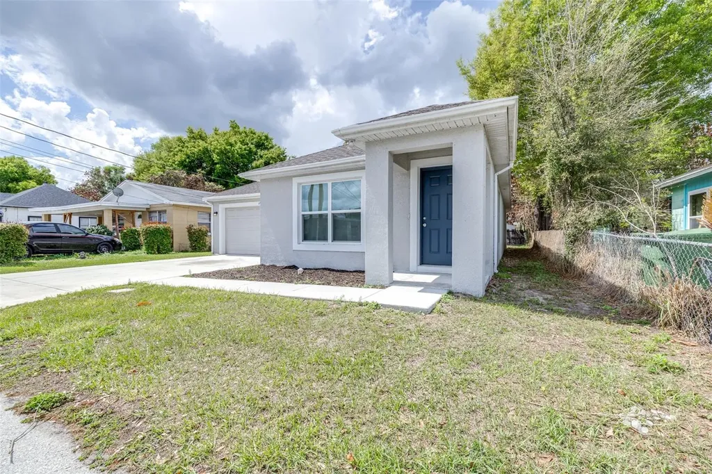 1727 Second Street NE Winter Haven FL 33881