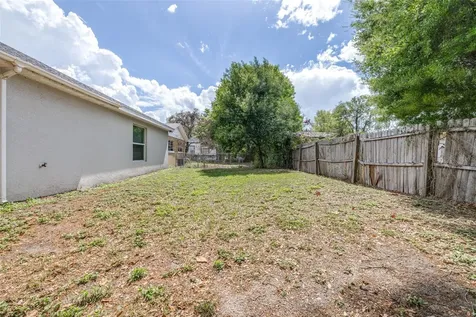 1727 Second Street NE Winter Haven FL 33881