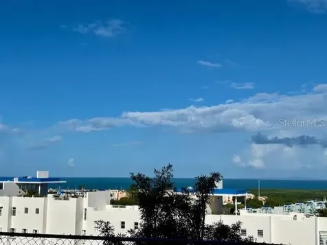 Condo. Costa Esmeralda Calle Colonia Santa Maria Cliff Ceiba PR 00735