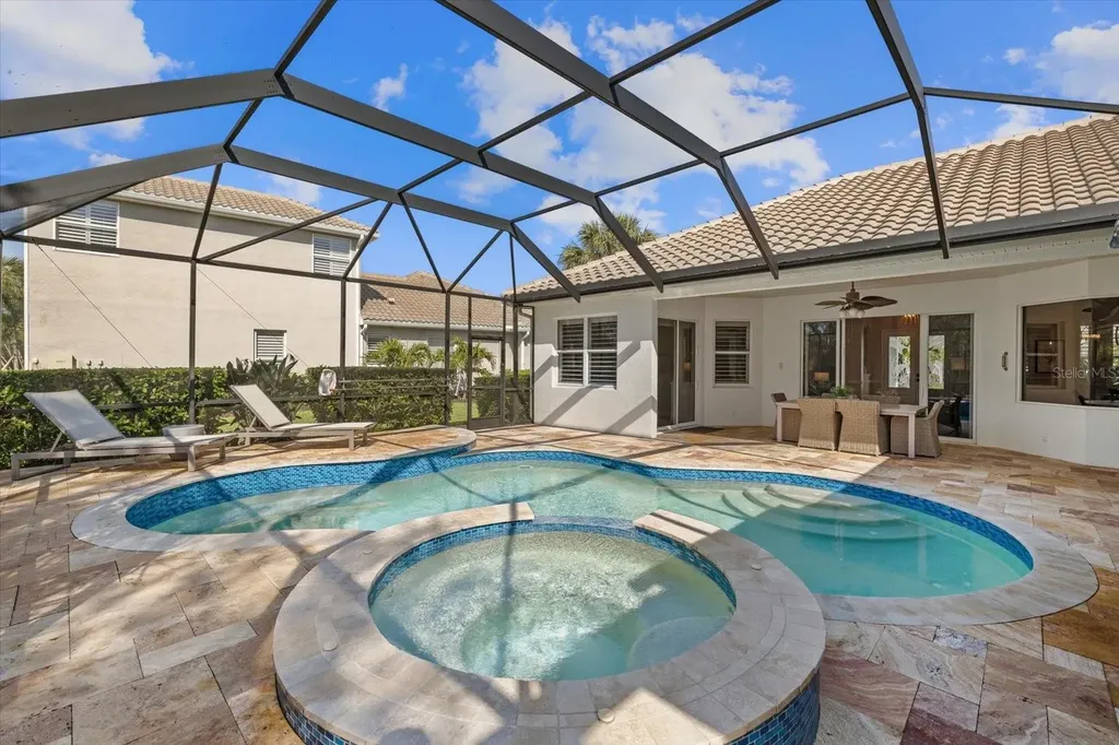 509 Sand Crane Court Bradenton FL 34212