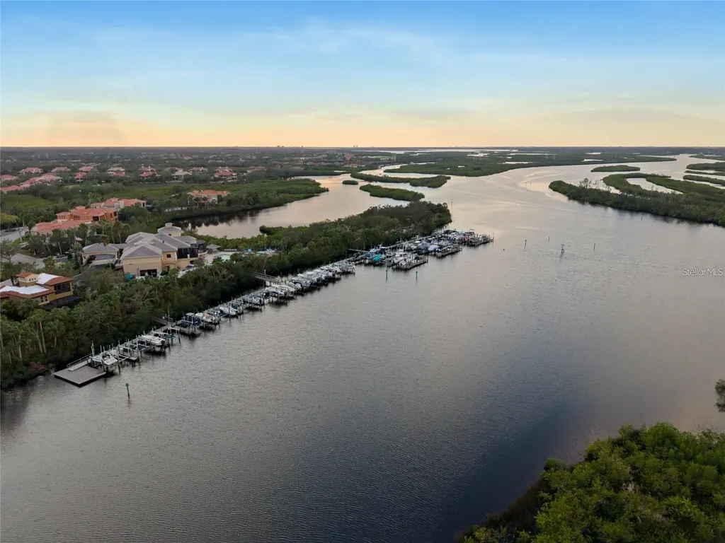 509 Sand Crane Court Bradenton FL 34212