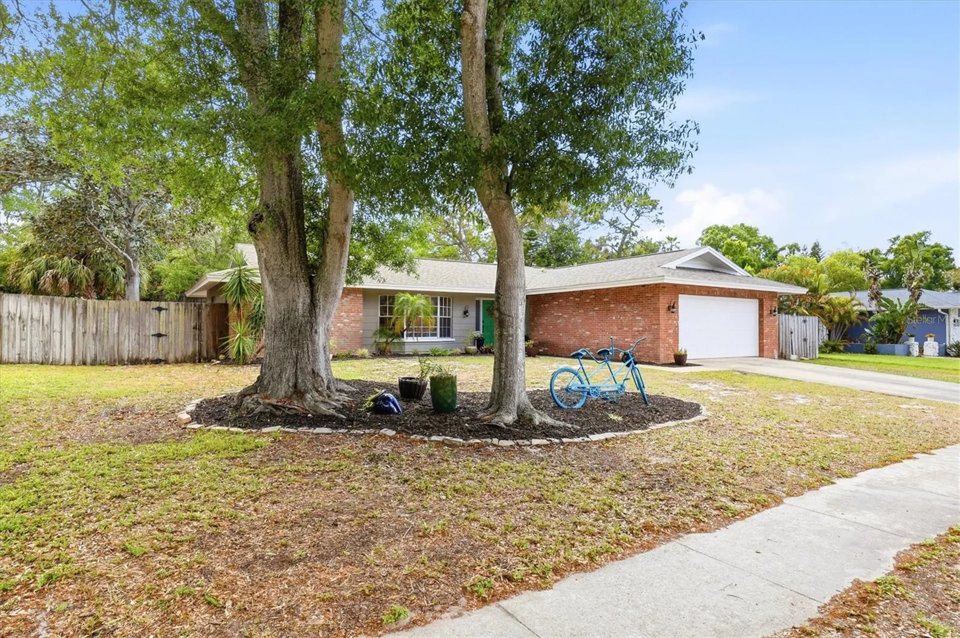 1143 Lancer Lane Tarpon Springs FL 34689