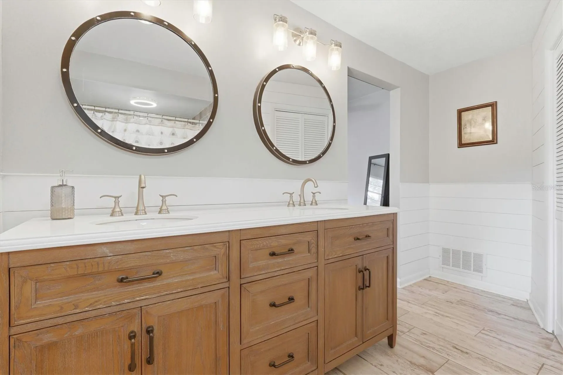 1143 Lancer Lane Tarpon Springs FL 34689
