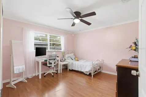 1143 Lancer Lane Tarpon Springs FL 34689