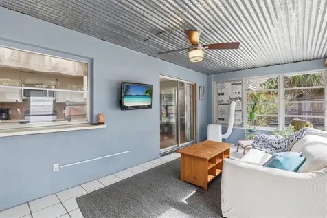 1143 Lancer Lane Tarpon Springs FL 34689
