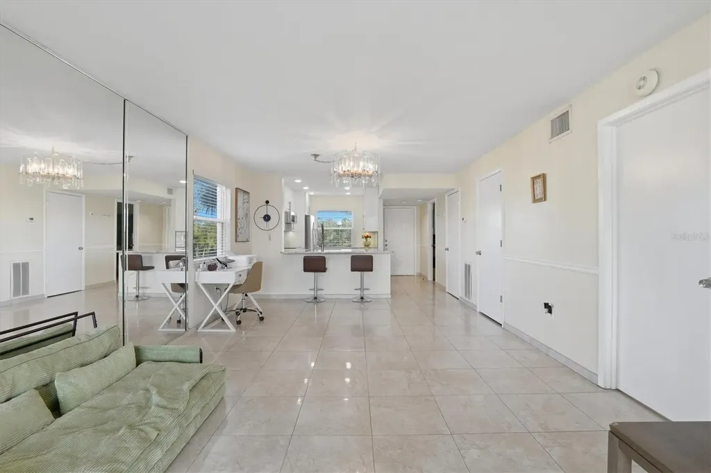 1805 Mariner Drive Tarpon Springs FL 34689