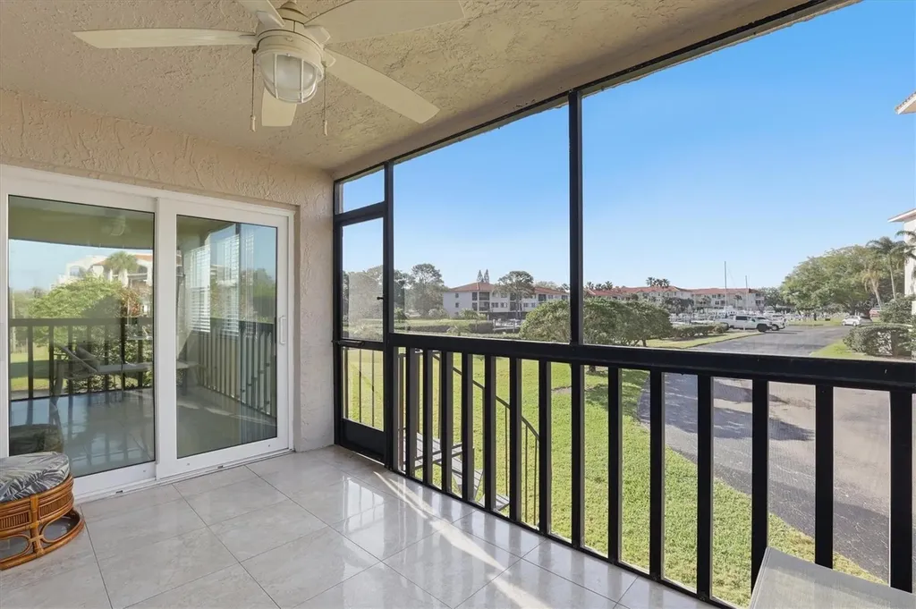1805 Mariner Drive Tarpon Springs FL 34689