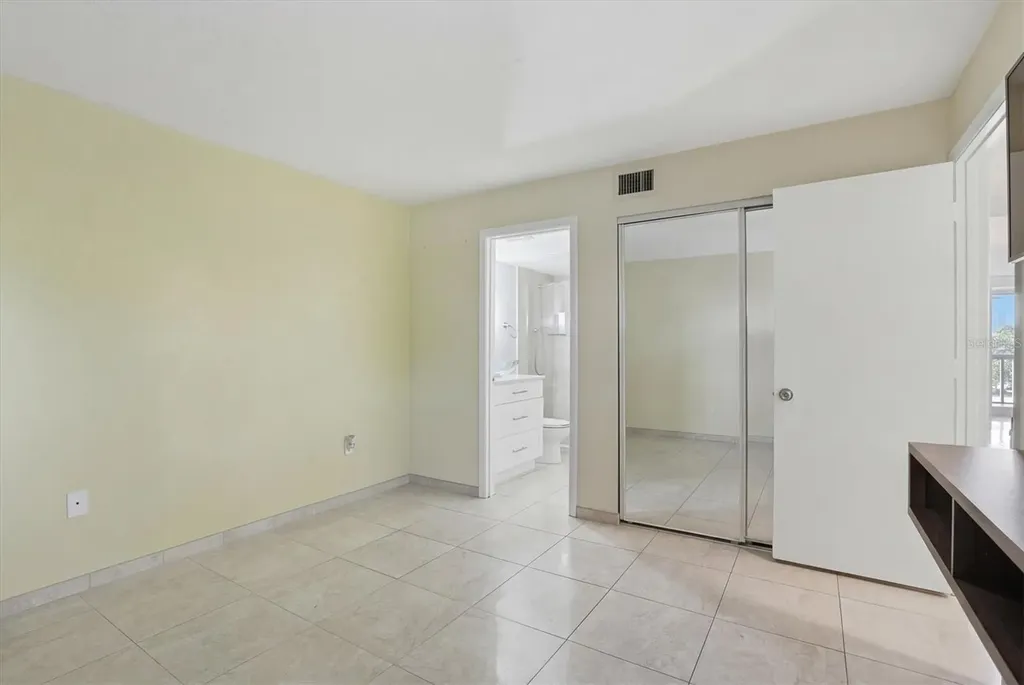 1805 Mariner Drive Tarpon Springs FL 34689
