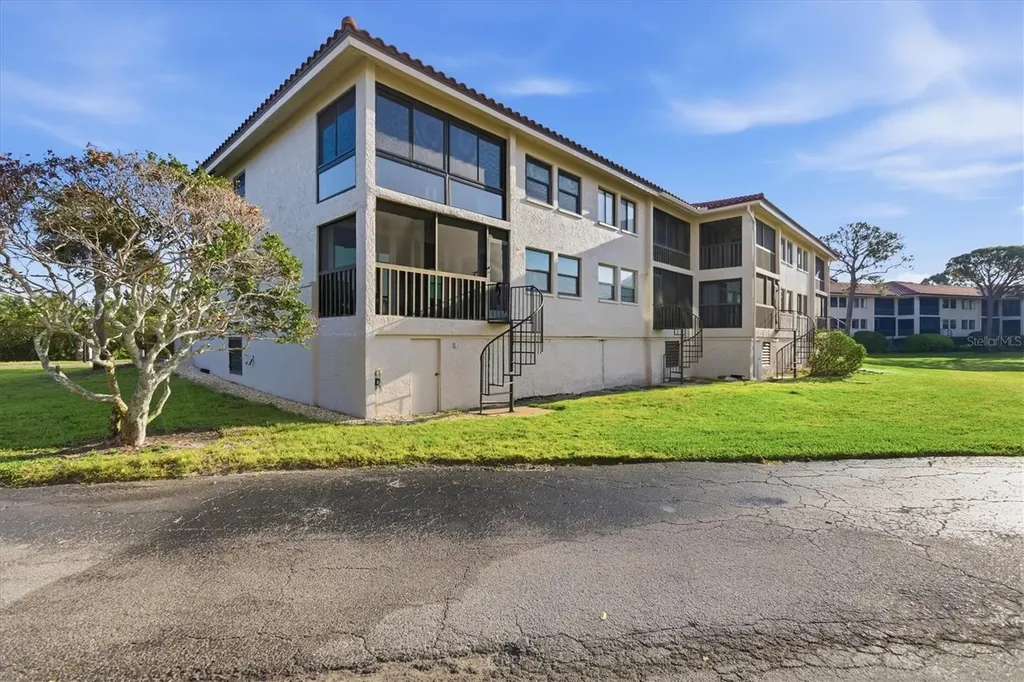 1805 Mariner Drive Tarpon Springs FL 34689