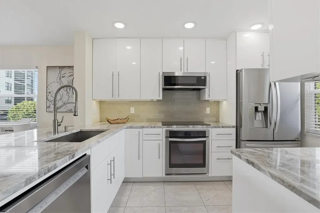 1805 Mariner Drive Tarpon Springs FL 34689