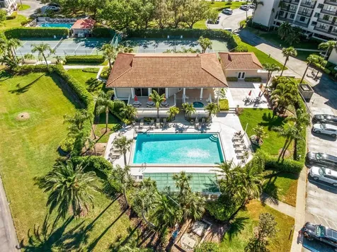 1805 Mariner Drive Tarpon Springs FL 34689