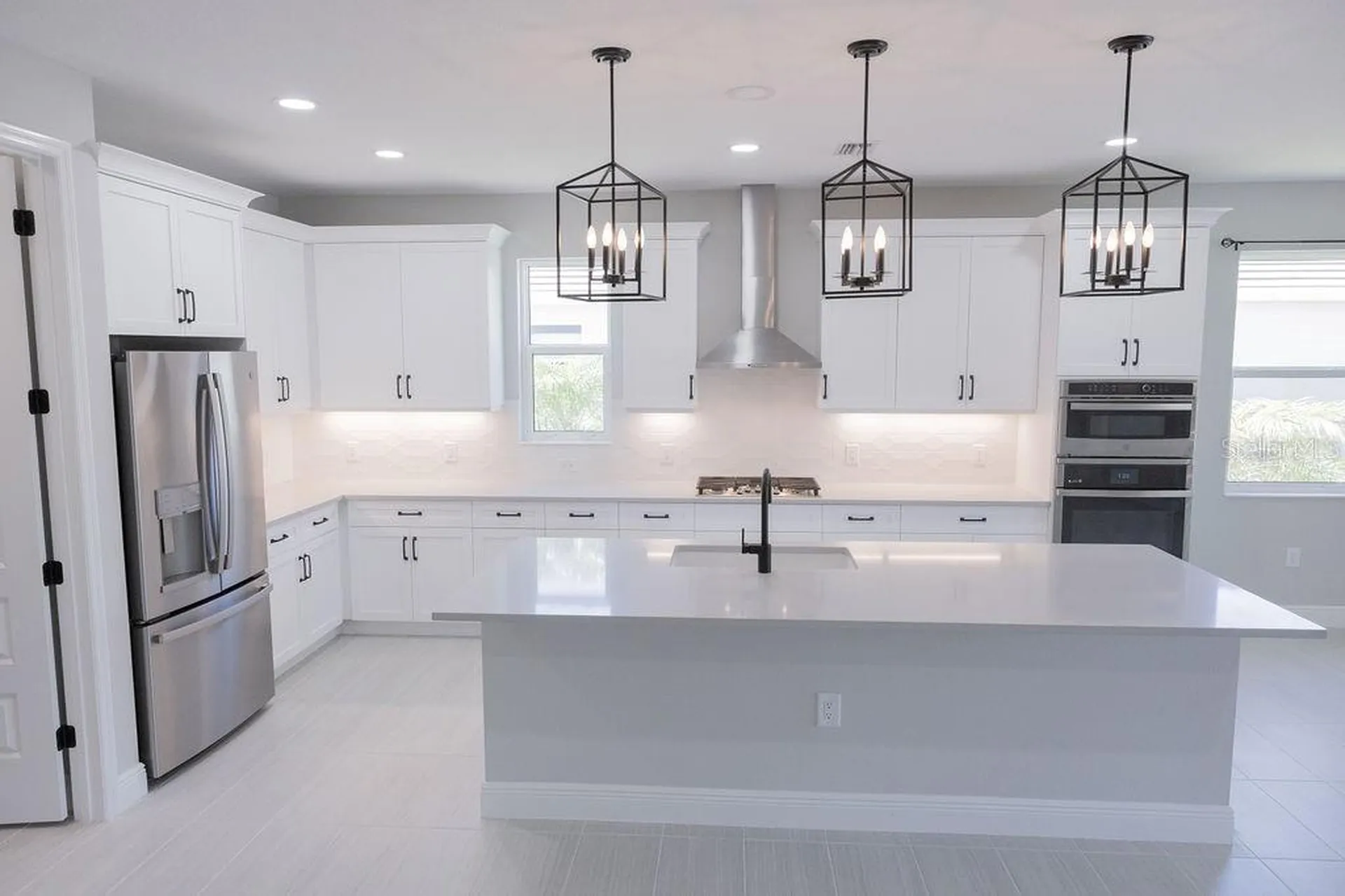 8100 Slipway Drive Sarasota FL 34240