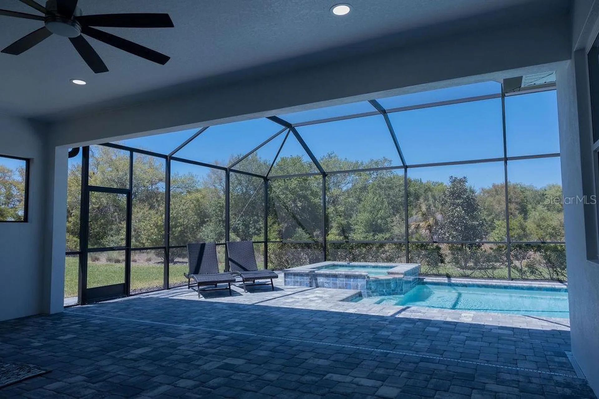 8100 Slipway Drive Sarasota FL 34240