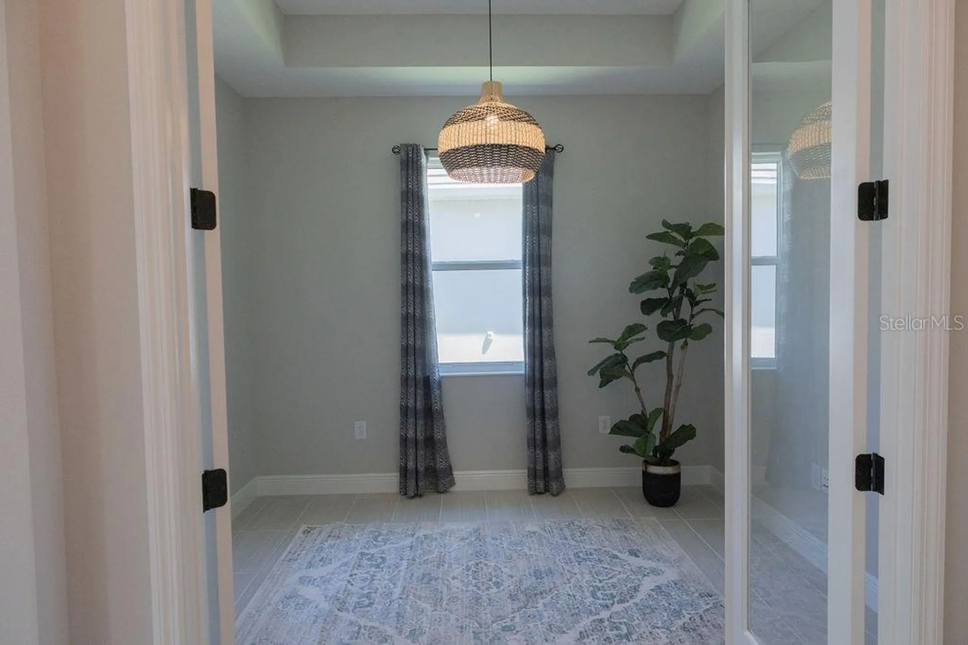8100 Slipway Drive Sarasota FL 34240