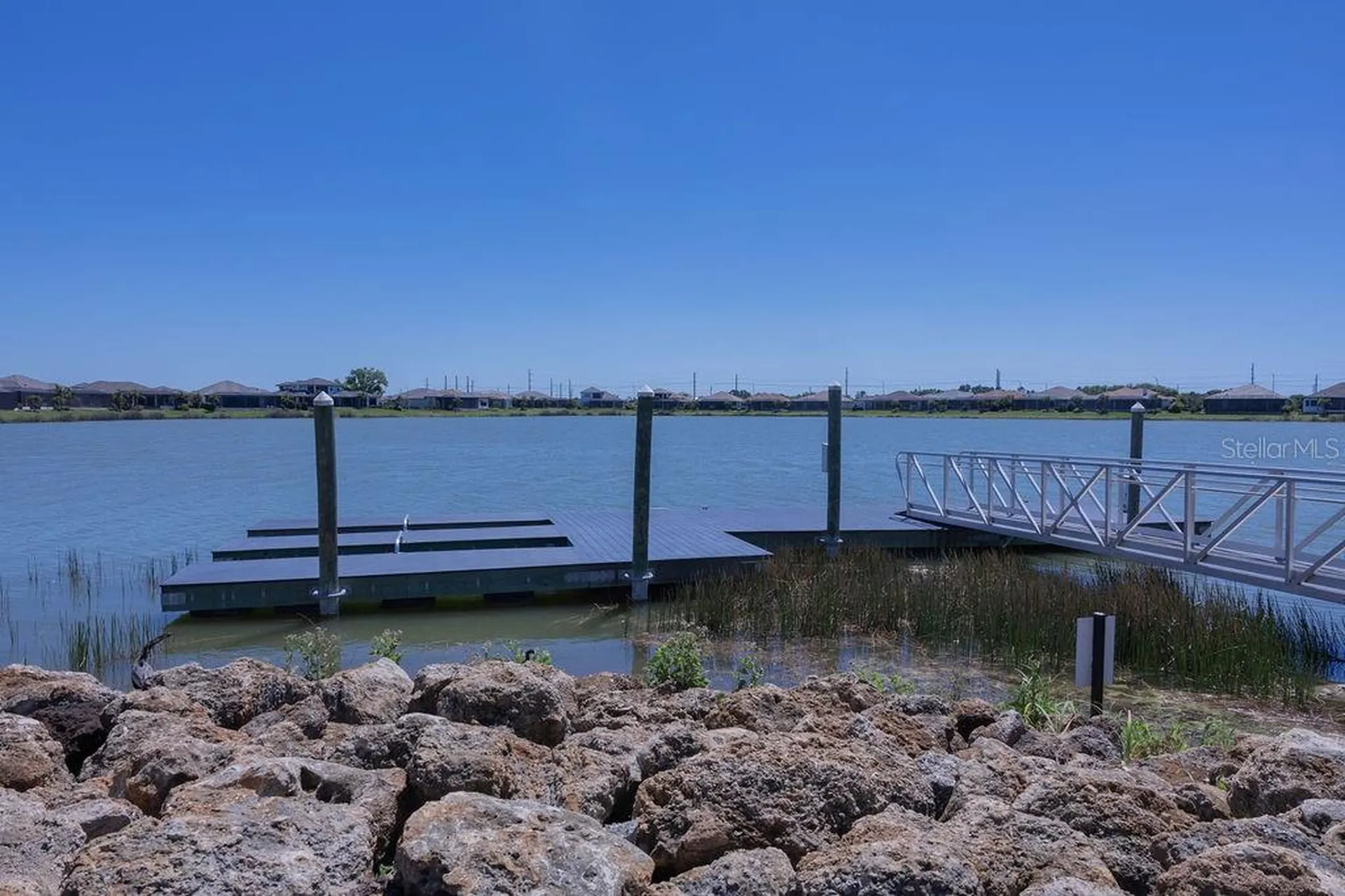8100 Slipway Drive Sarasota FL 34240