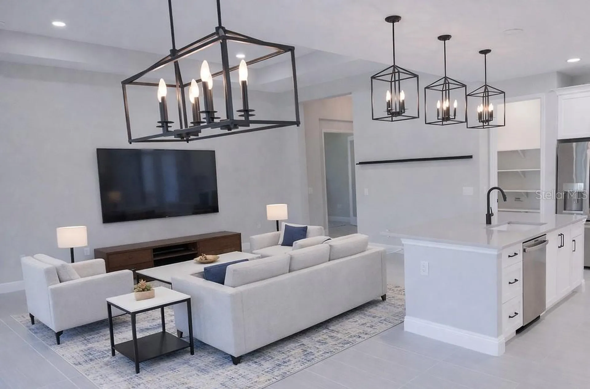 8100 Slipway Drive Sarasota FL 34240