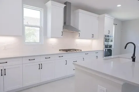 8100 Slipway Drive Sarasota FL 34240